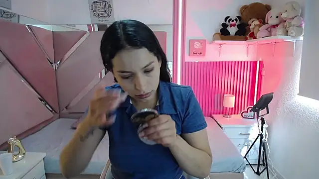 Mia garcia28 online show from 18, 5, 2026