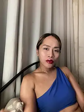 RomanticPearlTS online show from 3, 3, 2026