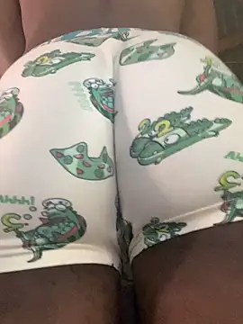 Eyebrows12 online show from 3, 4, 2026