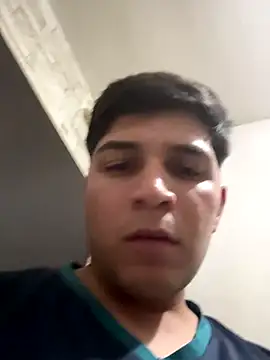 Snapshot of Tavosexy22 chatting on 23, 12, 2025 Tavosexy22 online show from 23, 12, 2025