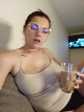 Snapshot of LadyNora chatting on 1, 6, 2026 LadyNora online show from 1, 6, 2026