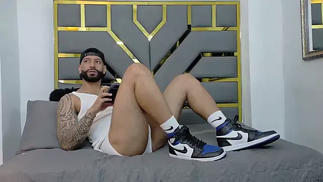 yorbymaxx online show from 2, 10, 2025