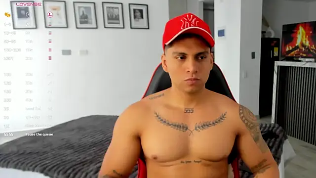 Nicolasmontoya16 online show from 7, 11, 2025