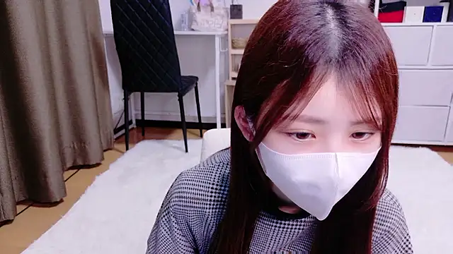 Snapshot of Ema_o0_chan chatting on 19, 12, 2025 Ema o0 chan online show from 19, 12, 2025