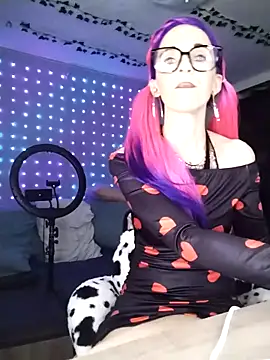 Purple2StayThnxx online show from 31, 1, 2026