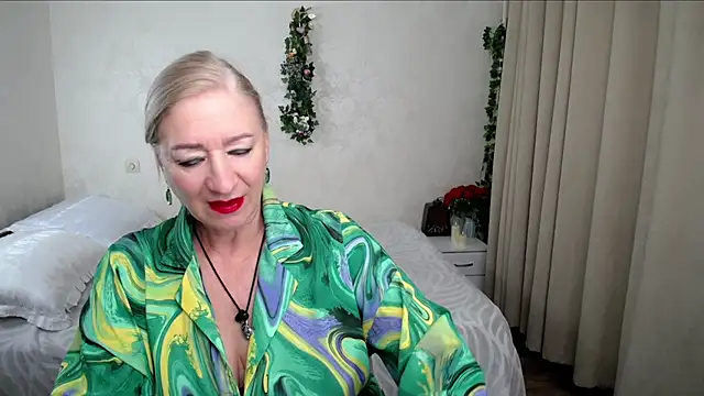 Snapshot of hunters_woman chatting on 17, 7, 2026 hunters woman online show from 17, 7, 2026