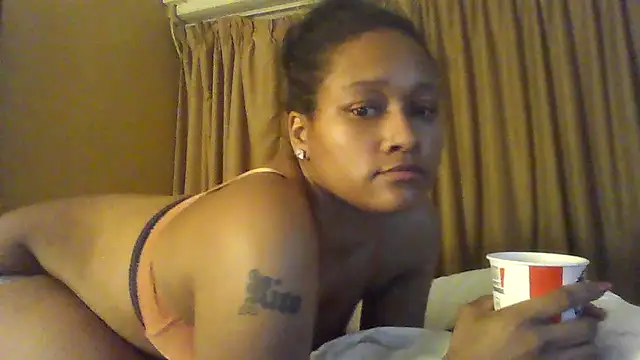 Snapshot of finalfantasylust2 chatting on 22, 11, 2025 finalfantasylust2 online show from 22, 11, 2025