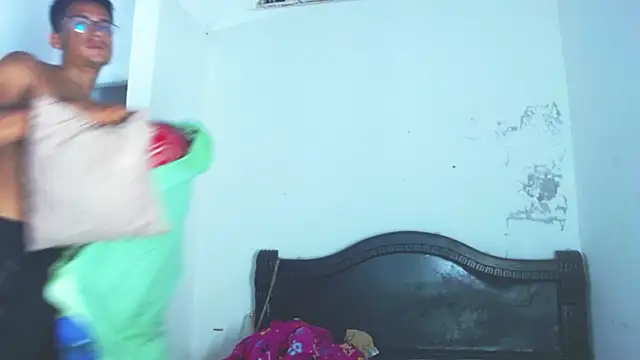 Jacobandluna online show from 3, 11, 2025