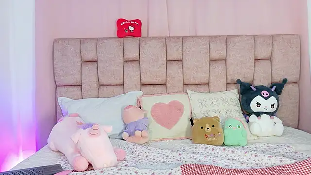 LolaYun online show from 9, 1, 2026