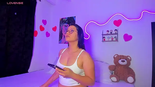 Dilan and Mia online show from 18, 4, 2026