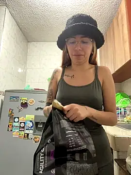 Sallem Pink online show from 22, 9, 2025