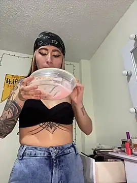 Sallem Pink online show from 30, 9, 2025