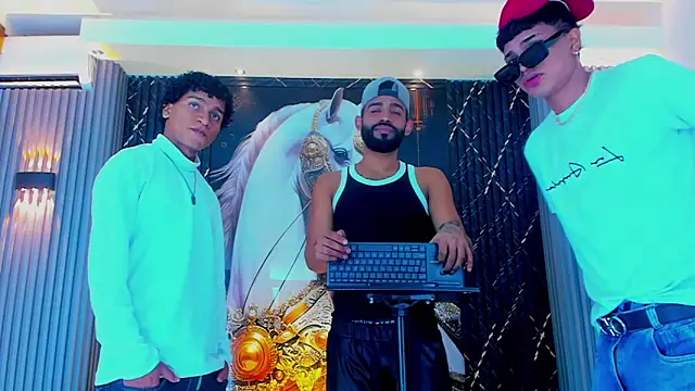 Dominic Max  online show from 21, 9, 2025