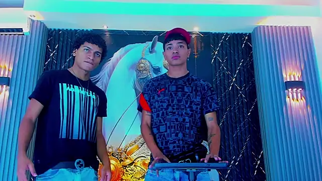 Dominic Max  online show from 22, 9, 2025