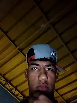 Snapshot of Lale-Adrian chatting on 24, 11, 2025 Lale-Adrian online show from 24, 11, 2025