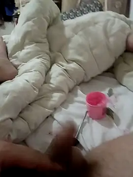 Snapshot of qwenqq chatting on 25, 10, 2025 qwenqq online show from 25, 10, 2025