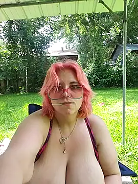 Snapshot of g0lden_are0las89 chatting on 27, 6, 2026 g0lden are0las89 online show from 27, 6, 2026