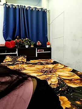 priya 26 online show from 6, 4, 2026