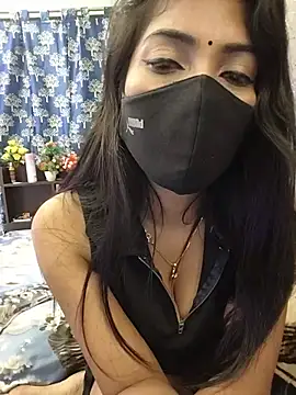 Snapshot of priya_26 chatting on 13, 7, 2026 priya 26 online show from 13, 7, 2026