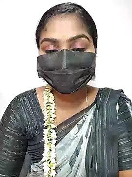 Snapshot of Tamil_Princess12 chatting on 13, 7, 2026 Tamil Princess12 online show from 13, 7, 2026