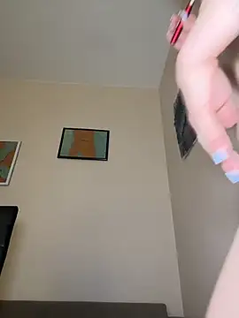 Bambi-Live online show from 24, 10, 2025