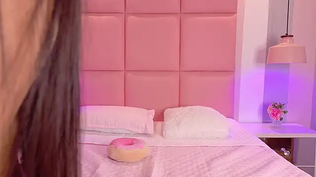 JulianaValencia online show from 20, 3, 2026