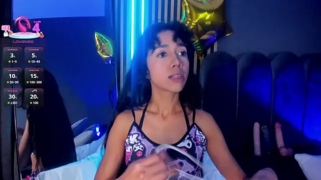 Gina 77 online show from 7, 10, 2025