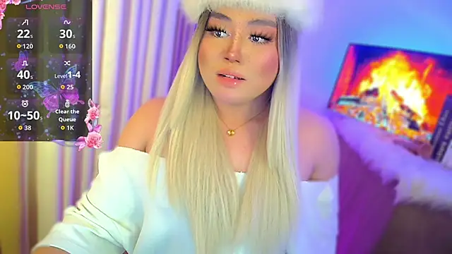 Snapshot of ursexy_ceciliaxx chatting on 22, 7, 2026 ursexy ceciliaxx online show from 22, 7, 2026