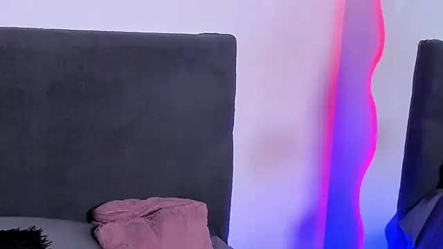 saramikaelson online show from 22, 5, 2026