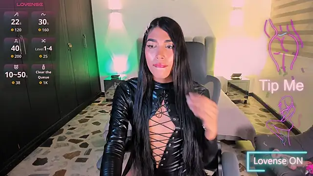 AmbarFoxx  online show from 6, 11, 2025