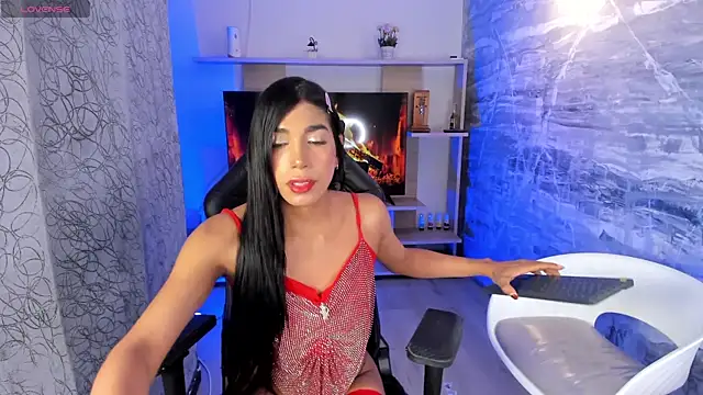 Snapshot of AmbarFoxx_ chatting on 5, 5, 2026 AmbarFoxx online show from 5, 5, 2026