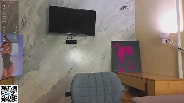 miss bubbles  online show from 26, 11, 2025