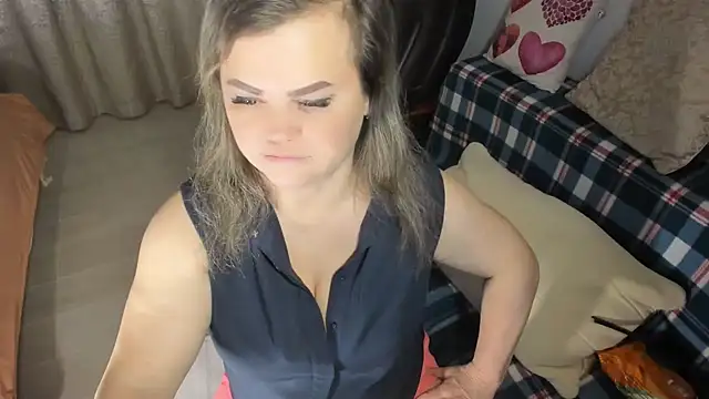 Snapshot of MildMature chatting on 11, 1, 2025 MildMature online show from 11, 1, 2025