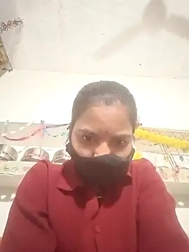 Snapshot of Daisygirl9 chatting on 11, 10, 2025 Daisygirl9 online show from 11, 10, 2025