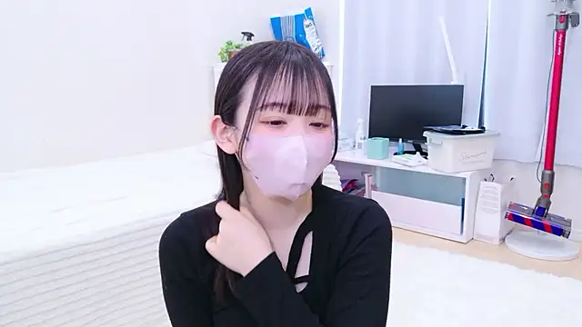 Snapshot of o-AKANE-o chatting on 26, 4, 2026 o-AKANE-o online show from 26, 4, 2026