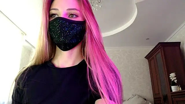Snapshot of Iris_lave chatting on 14, 7, 2026 Iris lave online show from 14, 7, 2026