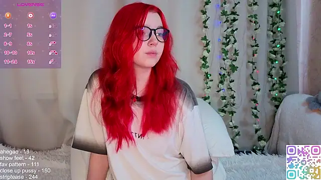 Snapshot of little_Teya chatting on 5, 3, 2026 little Teya online show from 5, 3, 2026