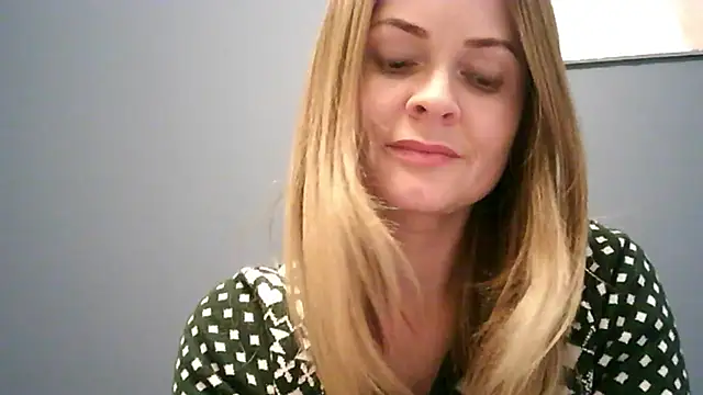 Ginger-bb online show from 2, 12, 2025