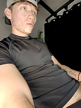 Snapshot of Logan_sixxer chatting on 19, 10, 2025 Logan sixxer online show from 19, 10, 2025