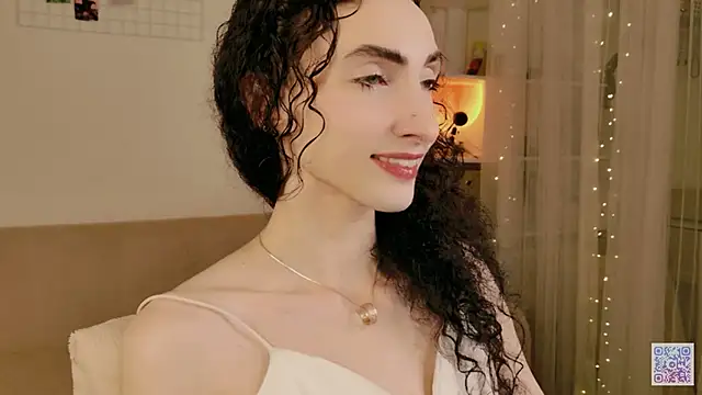 Queen of tease online show from 14, 2, 2026