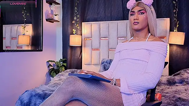 Hanzking01 online show from 16, 9, 2025