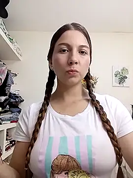 Arianna Moss online show from 7, 2, 2026