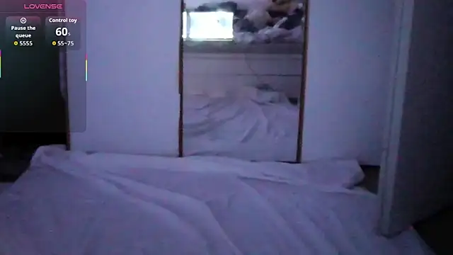 innocentgirlys online show from 13, 11, 2025