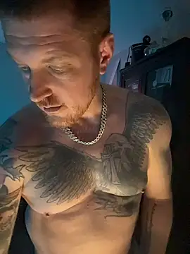 Snapshot of CloudyKingG chatting on 27, 4, 2026 CloudyKingG online show from 27, 4, 2026
