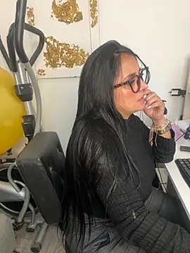 hotadhara01 online show from 30, 10, 2025