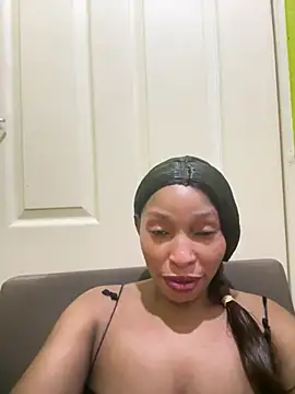 Snapshot of kinghtwalker chatting on 10, 4, 2026 kinghtwalker online show from 10, 4, 2026