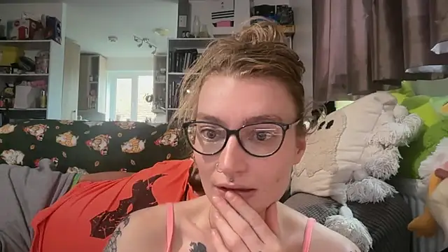 harleyblair online show from 7, 6, 2026