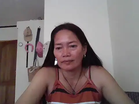 Snapshot of Asianwild_matured4uxx chatting on 15, 11, 2025 Asianwild matured4uxx online show from 15, 11, 2025