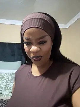 THICKBUNNYCHICKxxx online show from 4, 6, 2026