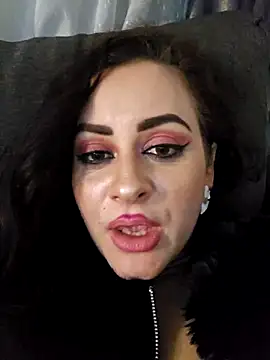 Snapshot of ShineBright88 chatting on 10, 1, 2026 ShineBright88 online show from 10, 1, 2026